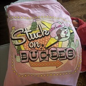 Buc-ee’s pink ladies shirt